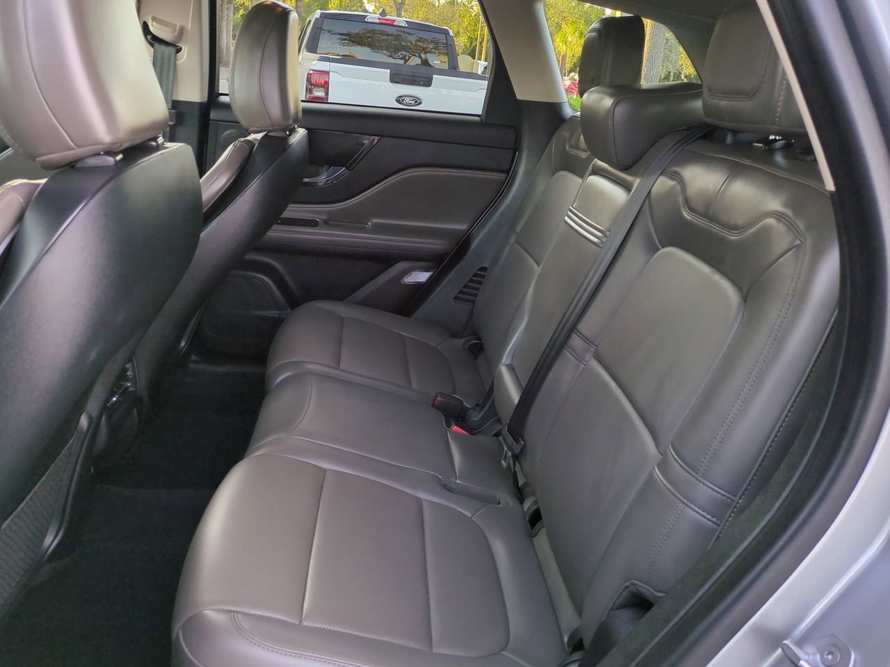 Used 2023 Lincoln Corsair Reserve w/ Towing Package image 14