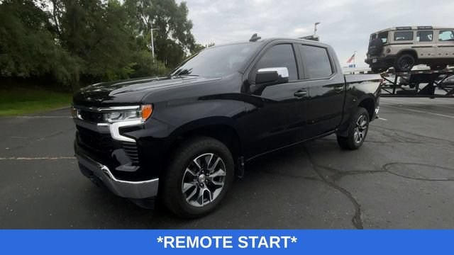 Used 2025 Chevrolet Silverado 1500 LT AWD/4WD image 5