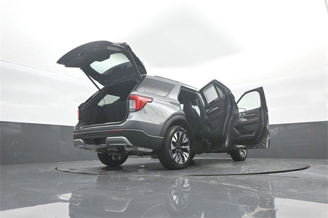 New 2026 Ford Explorer Platinum w/ LUX Leather Package image 41