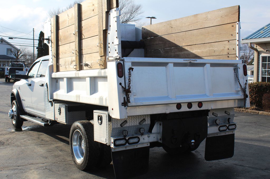 Used 2021 RAM 5500 Tradesman w/ Chrome Appearance Group image 4