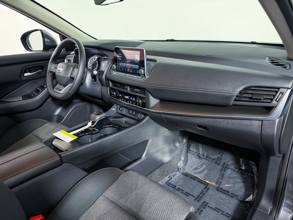 Certified 2026 Nissan Rogue SV w/ Cold Weather Package FWD image 11
