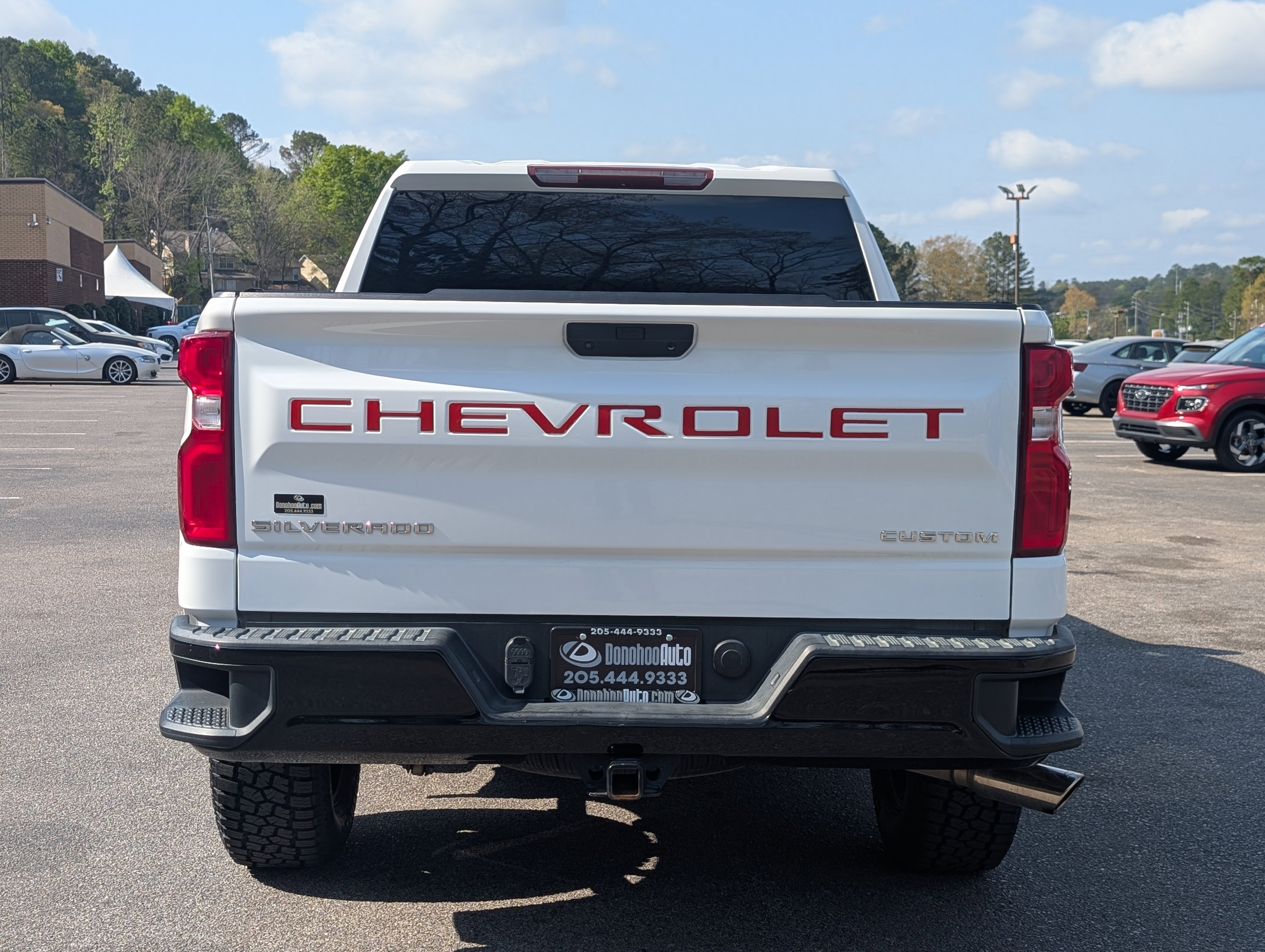 Used 2019 Chevrolet Silverado 1500 Custom Trail Boss w/ Custom Convenience Package AWD/4WD image 8