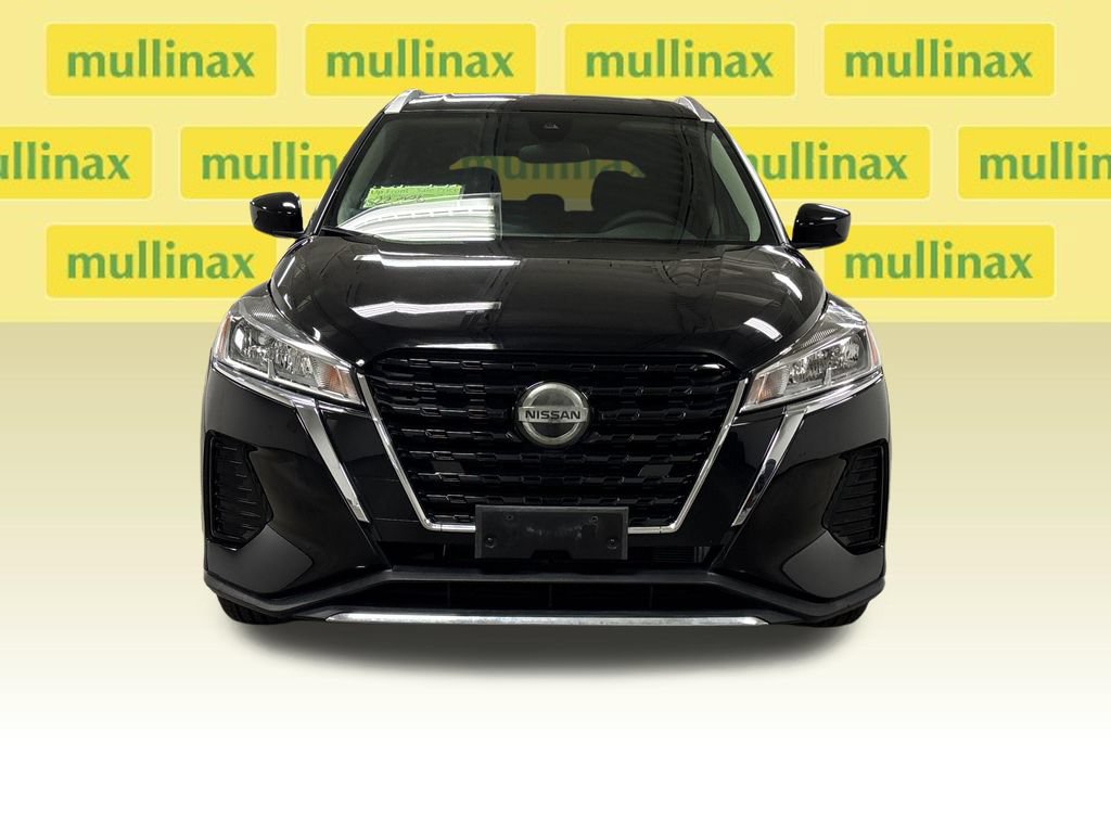 Used 2023 Nissan Kicks SV FWD image 6