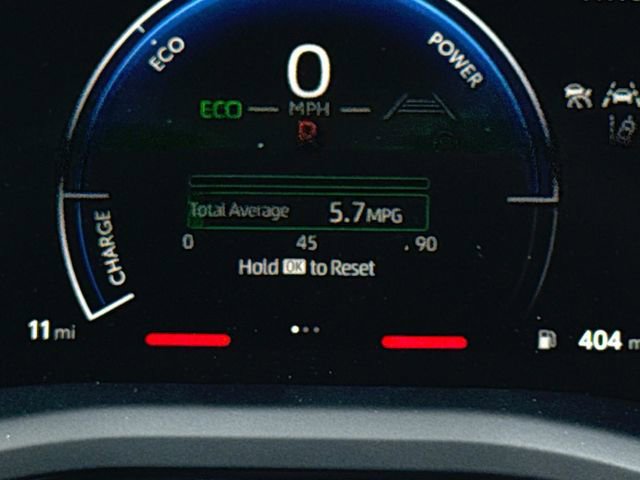 Used 2025 Toyota Camry SE FWD image 32