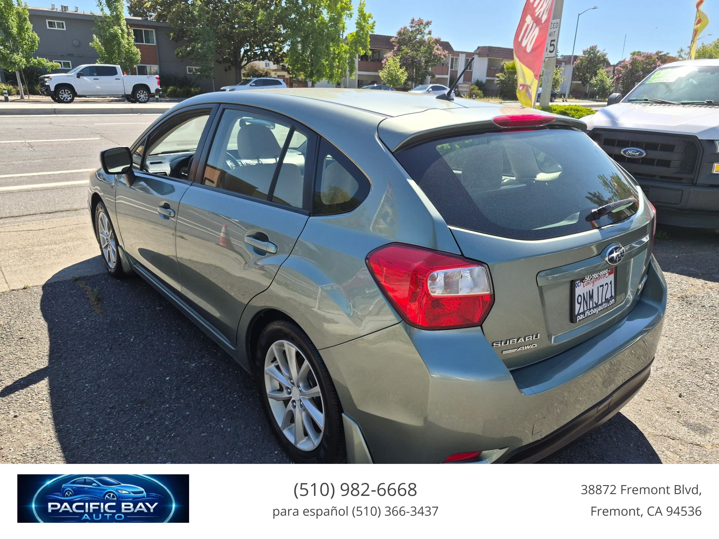 Used 2014 Subaru Impreza 2.0i Premium w/ All-Weather Package w/CVT AWD/4WD image 5