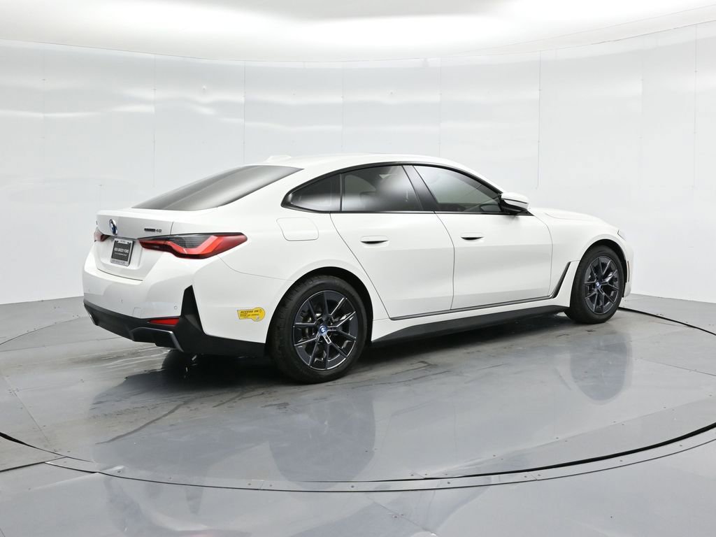Used 2022 BMW i4 eDrive40 w/ Premium Package image 25