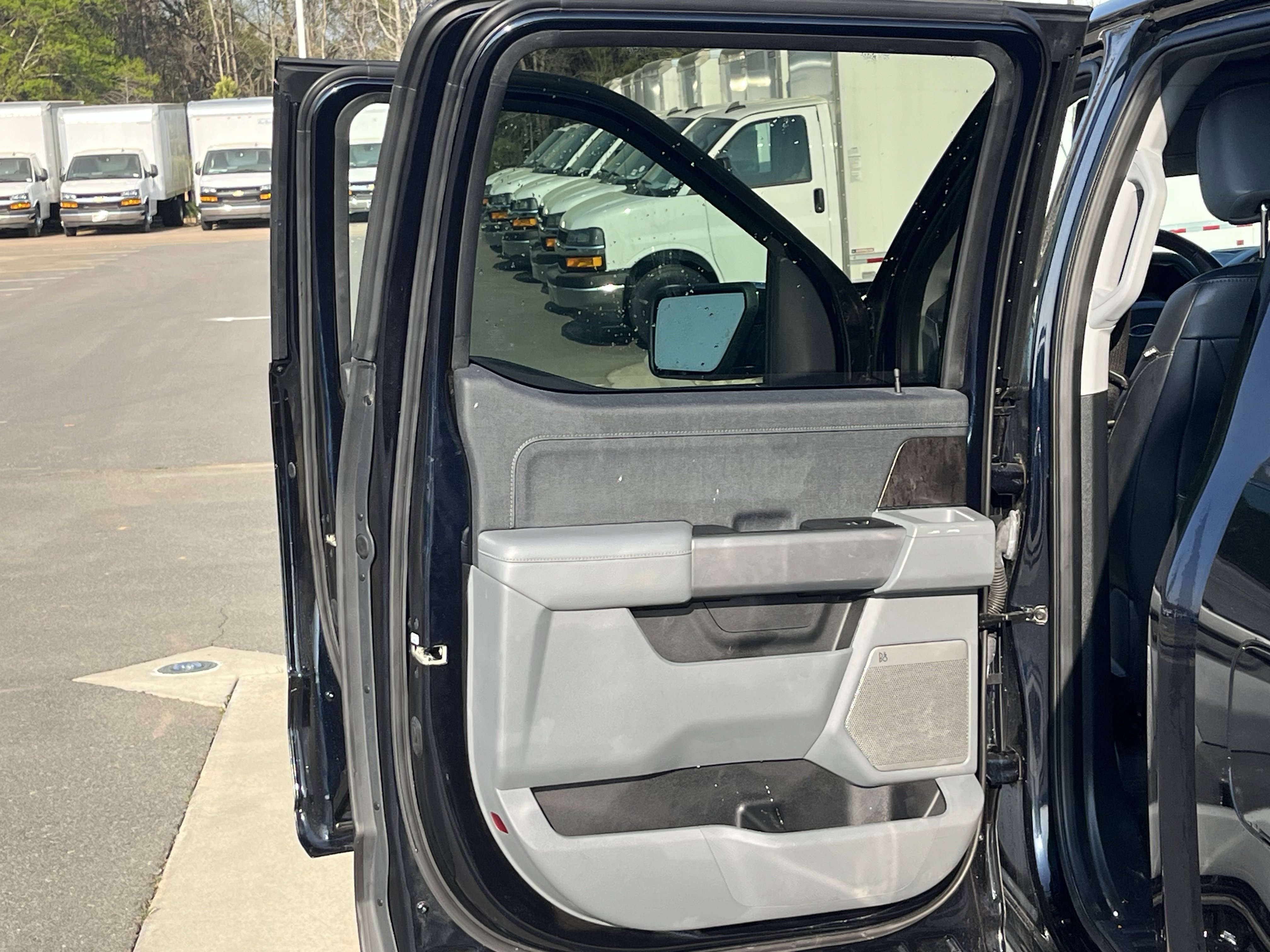 Used 2021 Ford F150 Lariat w/ Equipment Group 502A High image 14