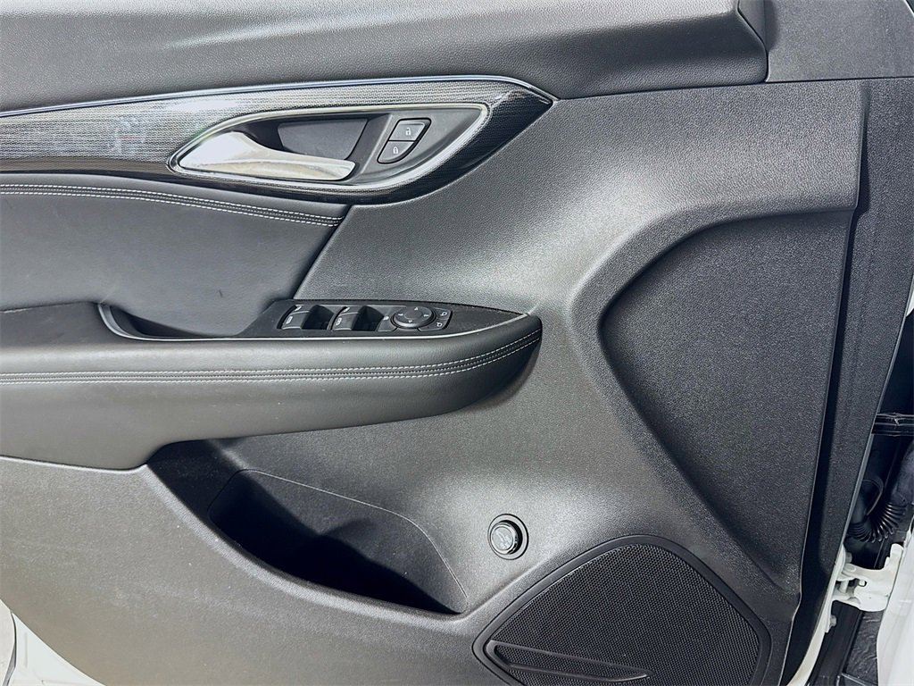 Used 2023 Buick Envision Preferred image 16