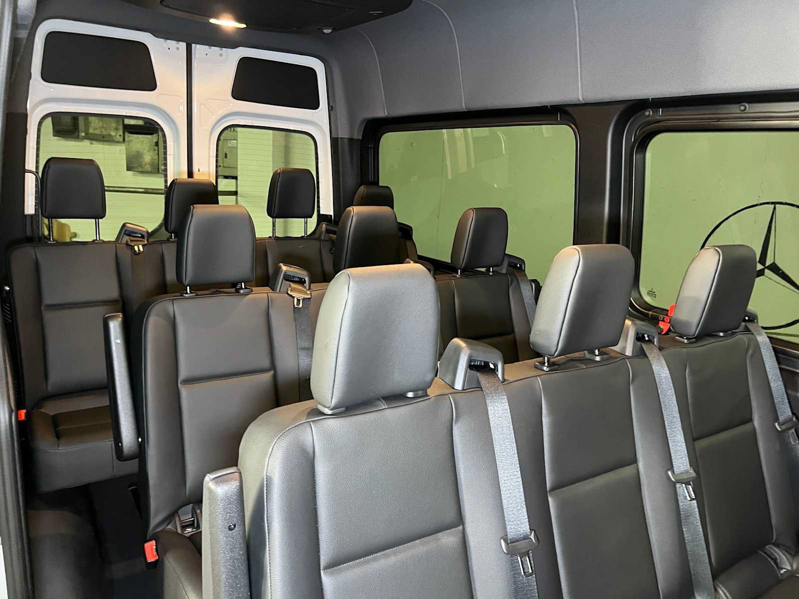 Used 2025 Mercedes-Benz Sprinter 2500 image 14