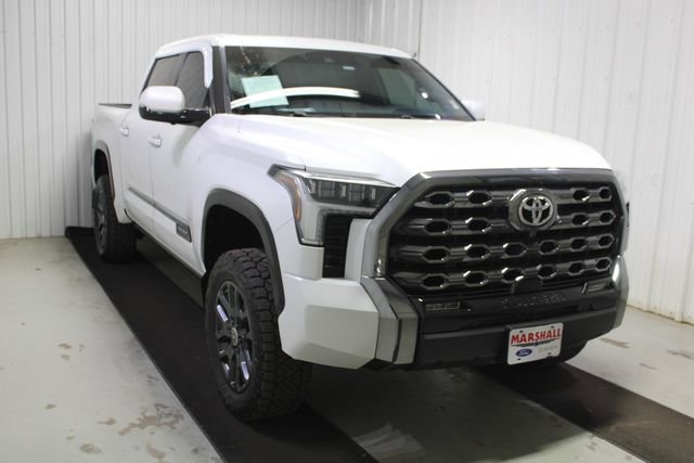 Used 2024 Toyota Tundra Platinum image 1