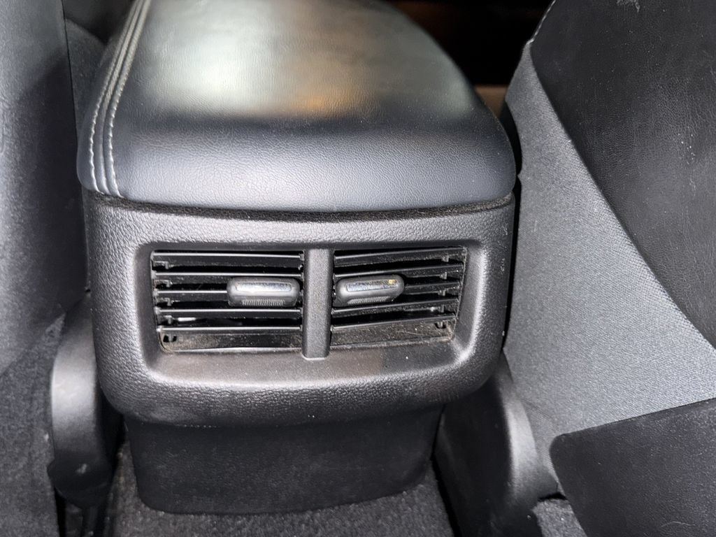 Used 2022 Dodge Challenger R/T Scat Pack w/ Plus Package RWD image 15