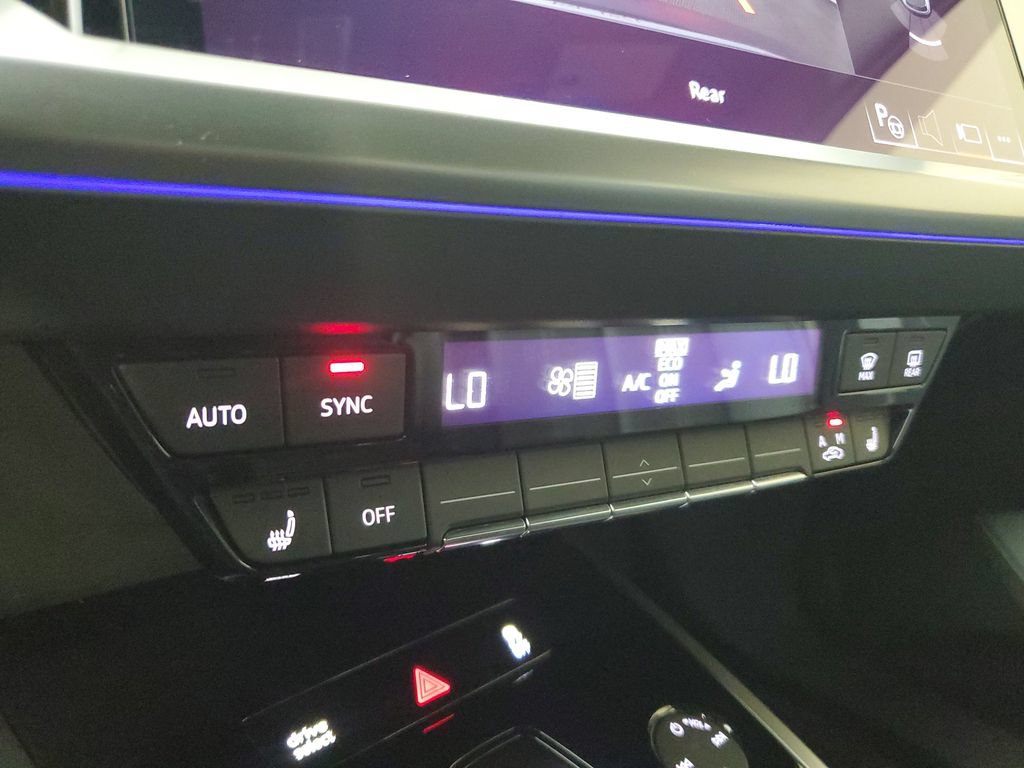 Certified 2023 Audi Q4 e-tron Premium Plus RWD image 29