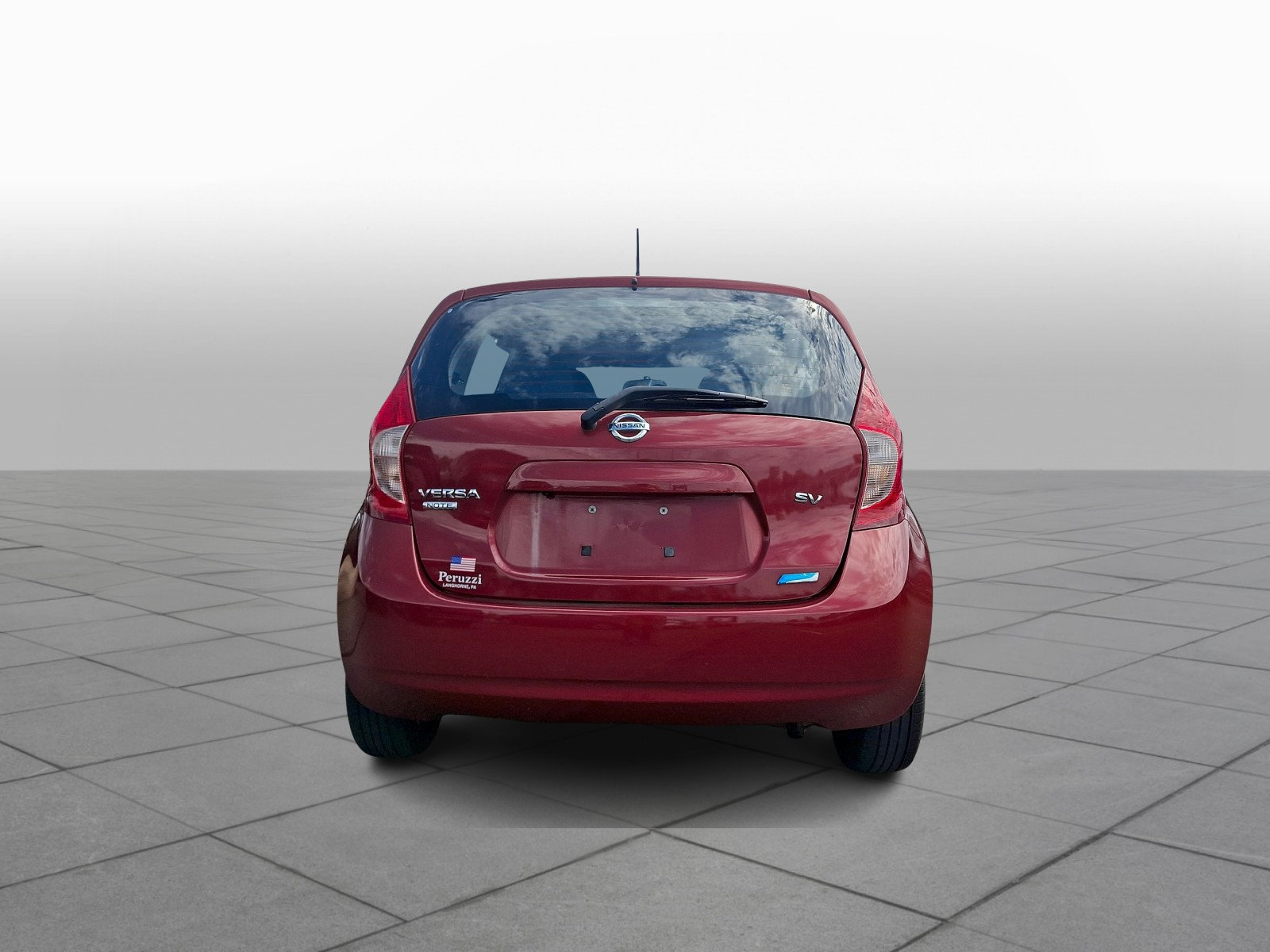 Used 2016 Nissan Versa Note SV FWD image 6