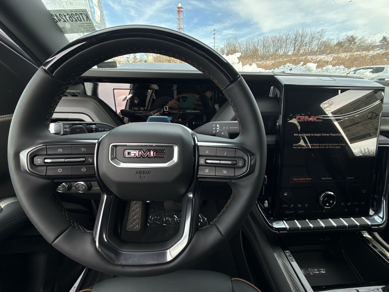 New 2026 GMC Yukon AT4 w/ AT4 Premium Plus Package AWD/4WD image 16