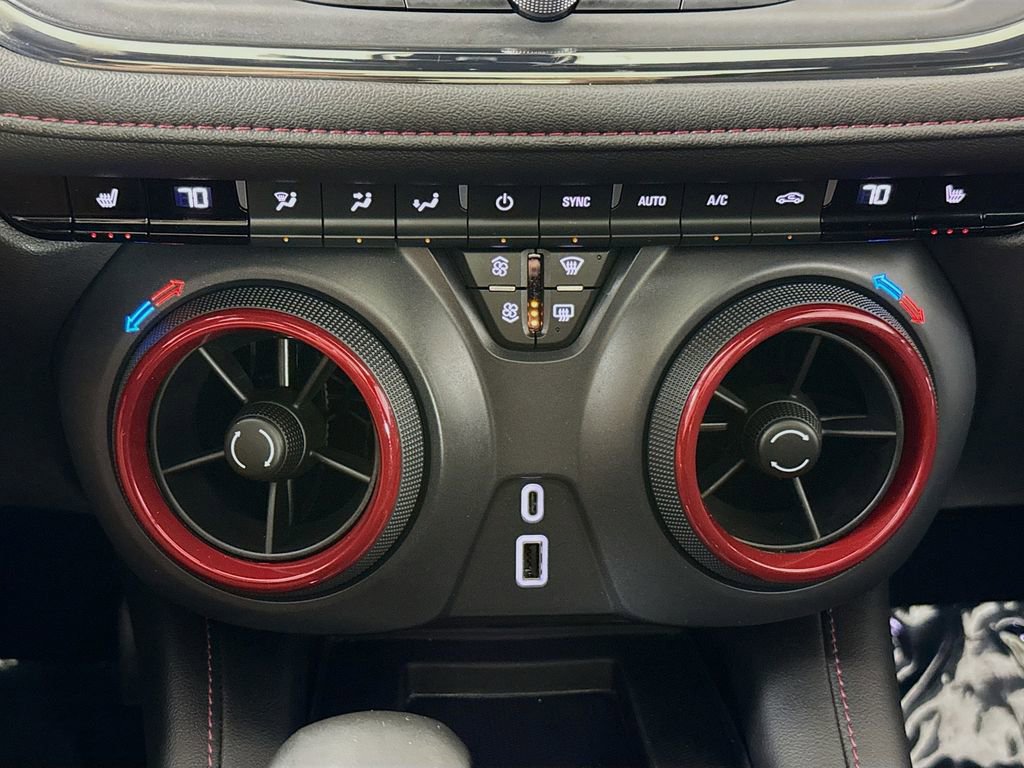 Used 2025 Chevrolet Blazer RS w/ Driver Confidence II Package image 16