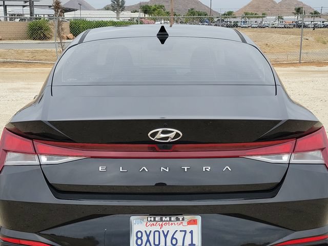 Used 2021 Hyundai Elantra SEL FWD image 26