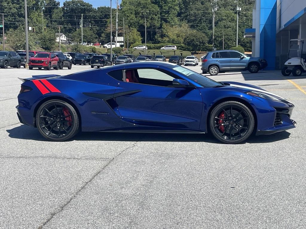 New 2027 Chevrolet Corvette Grand Sport RWD image 2