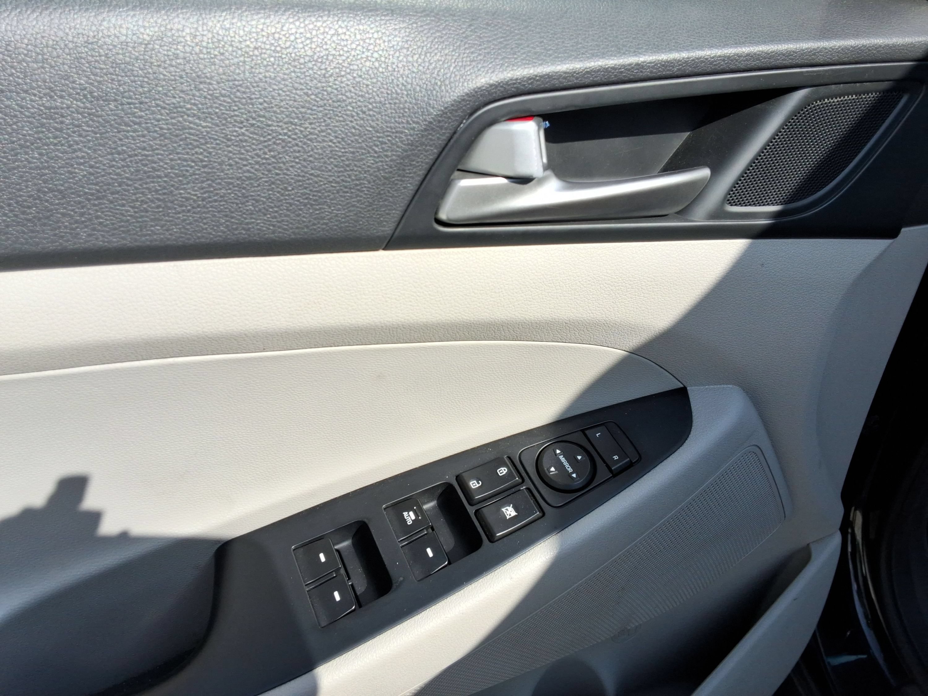 Used 2020 Hyundai Tucson Sport AWD/4WD image 21