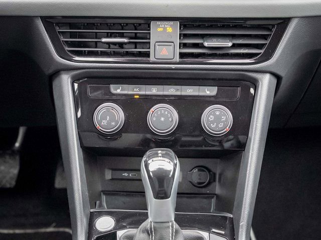 Used 2023 Volkswagen Taos SE image 25