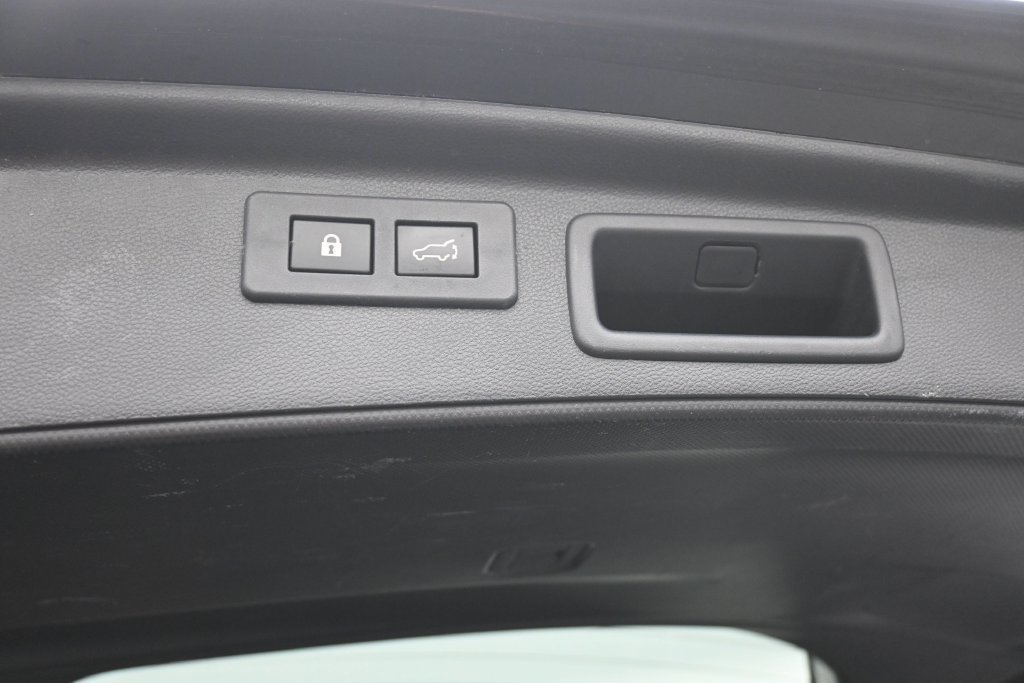 Used 2020 Subaru Forester Limited w/ Popular Package #3 AWD/4WD image 22