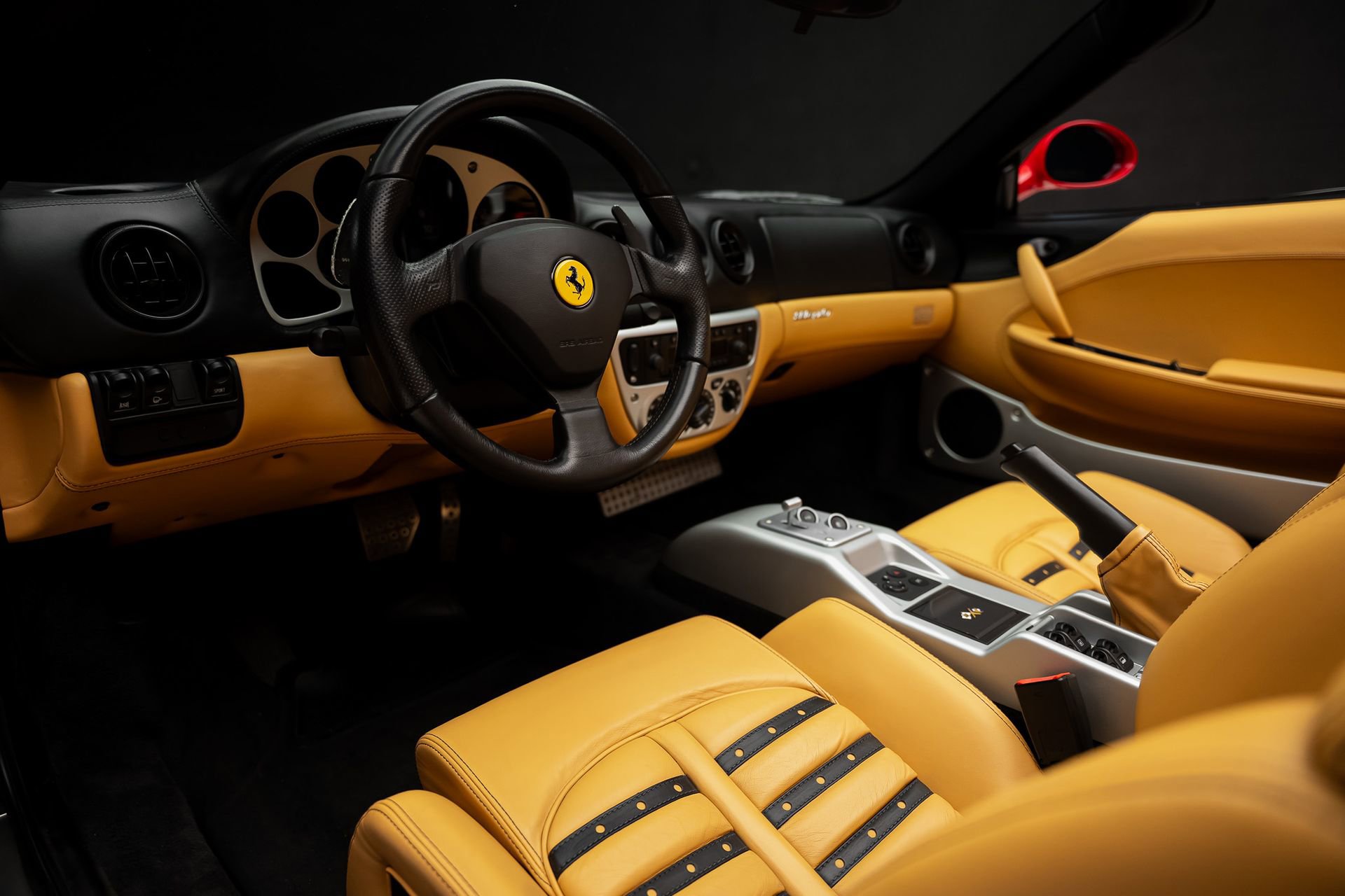 Used 2002 Ferrari 360 Spider RWD image 2