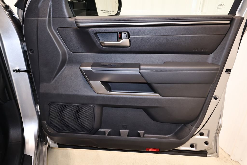 Used 2025 Toyota Tundra SR5 w/ SR5 Convenience Package AWD/4WD image 17