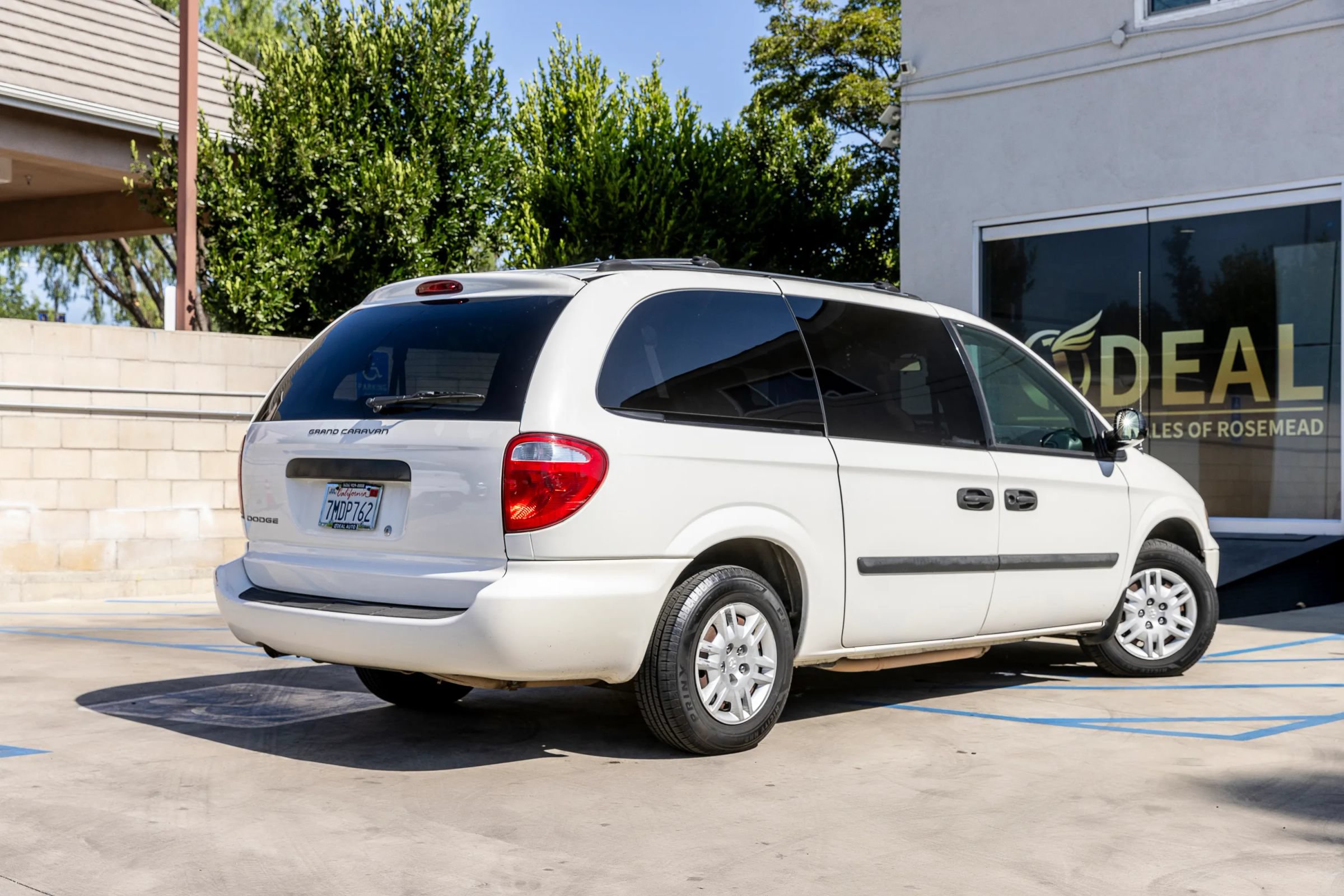 Used 2005 Dodge Grand Caravan SE w/ Popular Equipment Group I FWD image 10