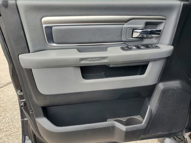 Used 2019 RAM 1500 Classic Warlock AWD/4WD image 11