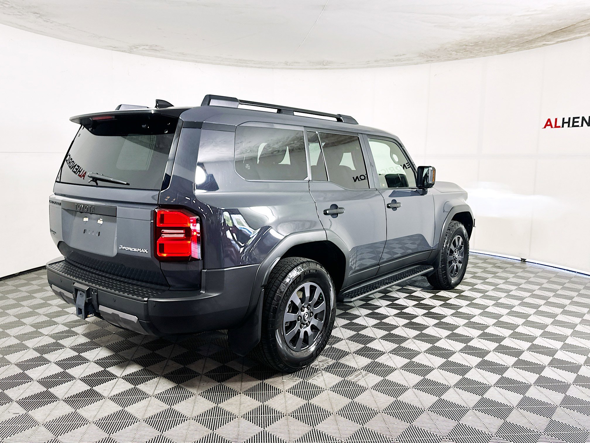 Certified 2025 Toyota Land Cruiser image 3