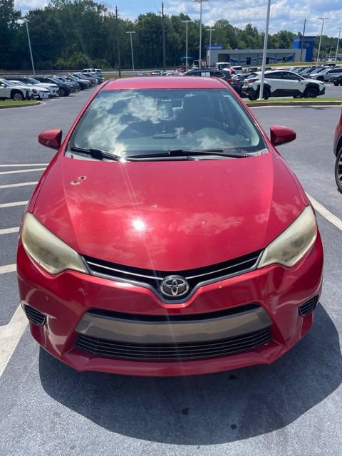 Used 2016 Toyota Corolla LE FWD image 2
