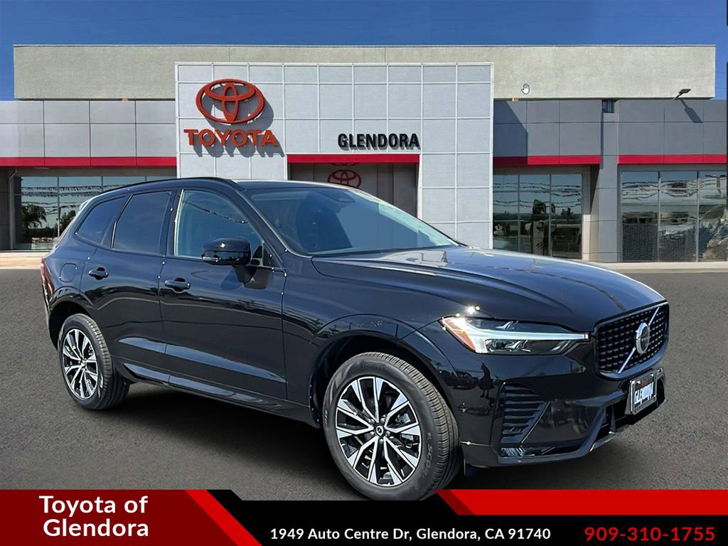 Used 2025 Volvo XC60 B5 Plus AWD/4WD image 1