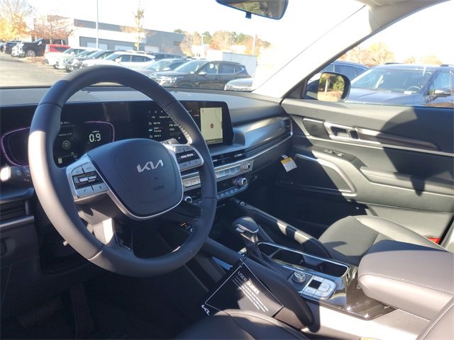 New 2025 Kia Telluride S image 13