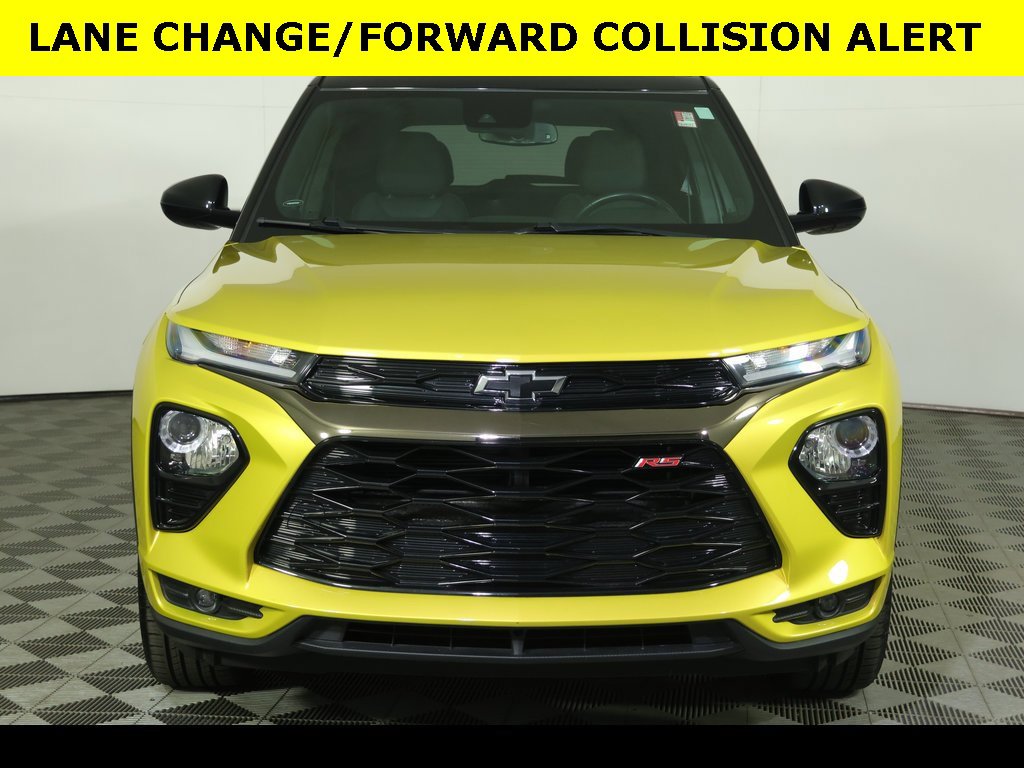 Used 2023 Chevrolet TrailBlazer RS w/ Sun and Liftgate Package image 13