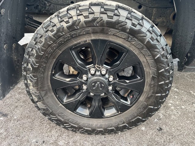 Used 2023 RAM 3500 Limited image 41