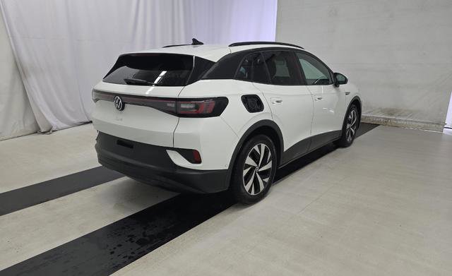 Used 2023 Volkswagen ID.4 Pro image 2
