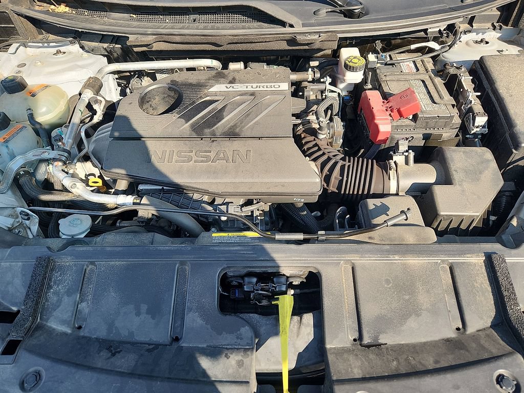 Used 2025 Nissan Rogue SV FWD image 27