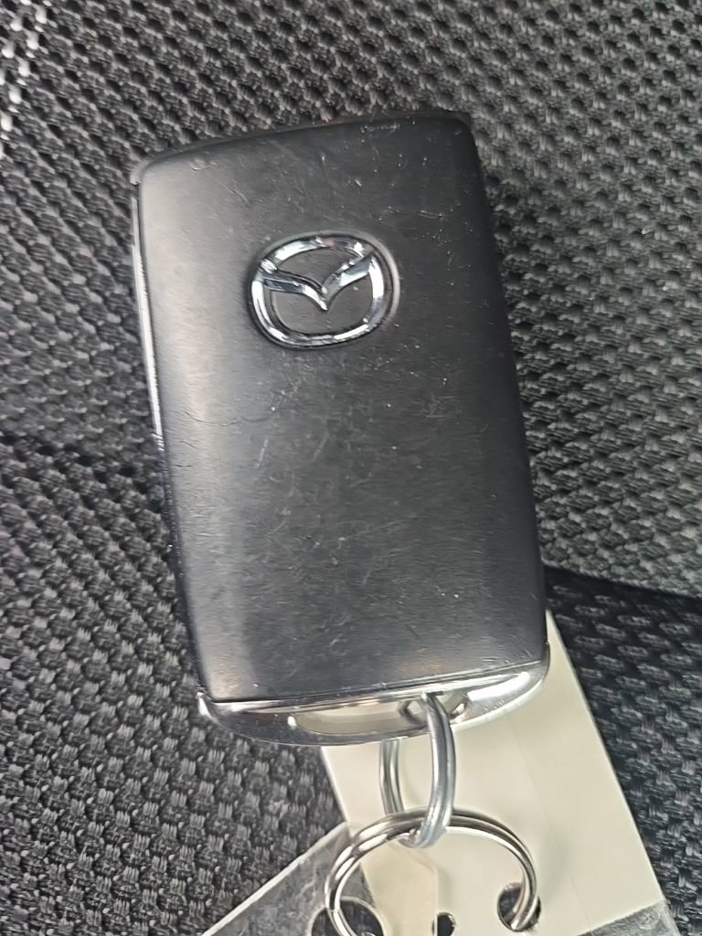 Used 2025 MAZDA CX-50 2.5 Hybrid w/ Preferred Pkg image 33