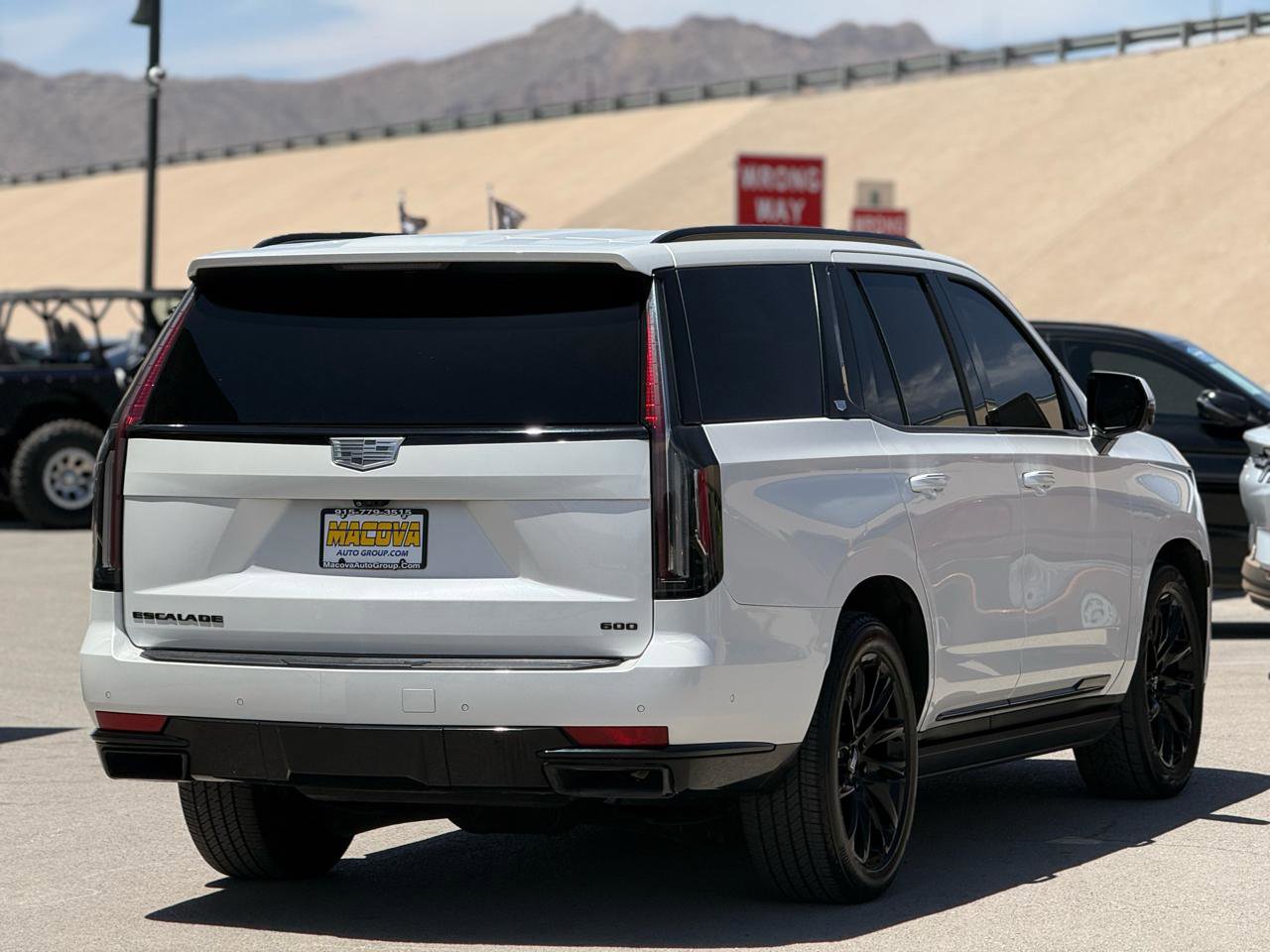 Used 2021 Cadillac Escalade Sport w/ Driver Assist Tech Package AWD/4WD image 7