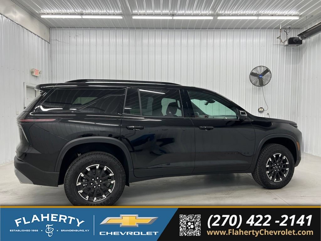New 2026 Chevrolet Traverse Z71 w/ Driver Confidence Package AWD/4WD image 2