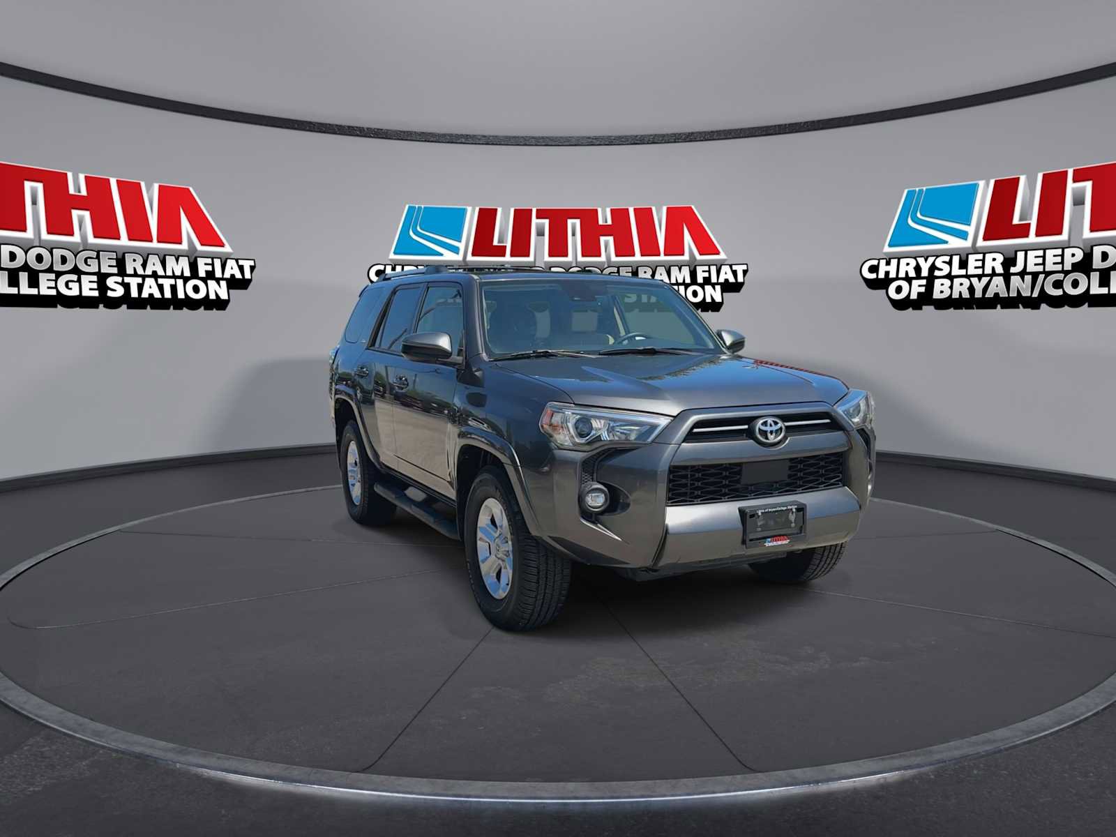 Used 2021 Toyota 4Runner SR5 RWD image 2