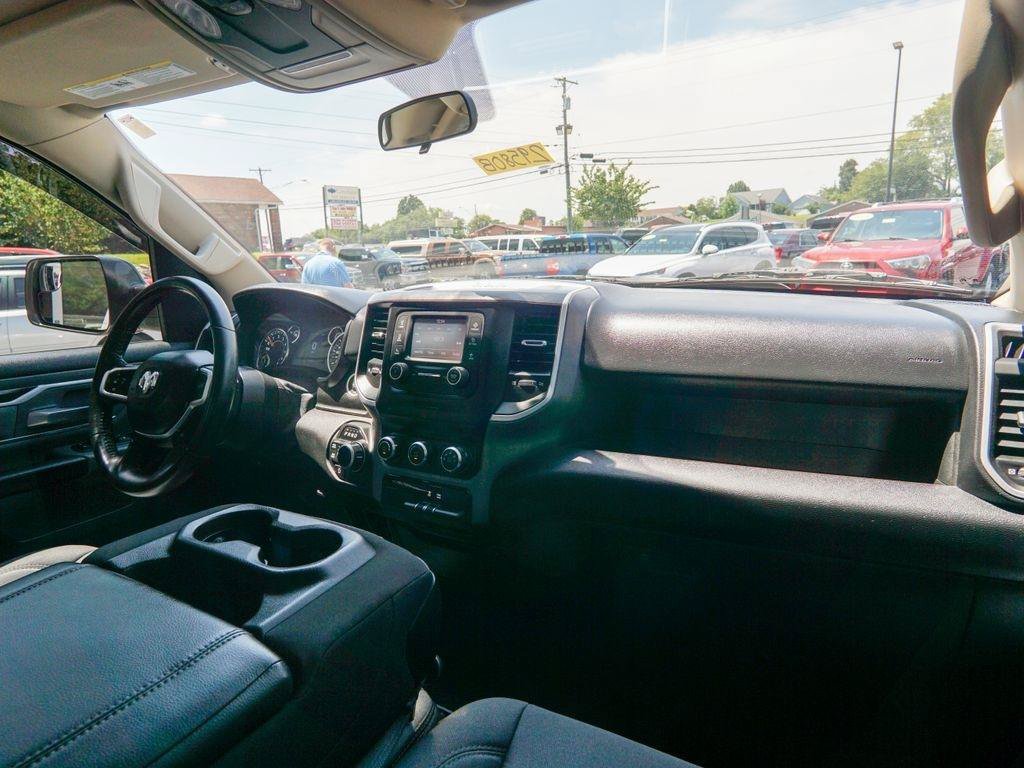 Used 2020 RAM 1500 Big Horn AWD/4WD image 13
