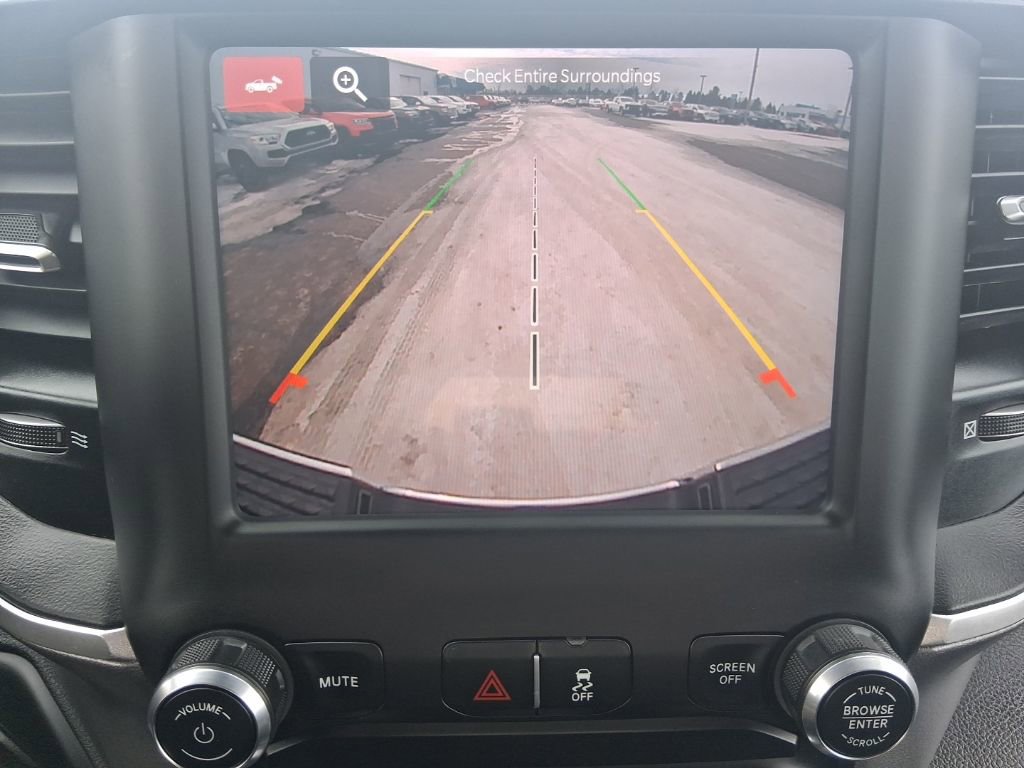 Used 2024 RAM 3500 Big Horn image 23