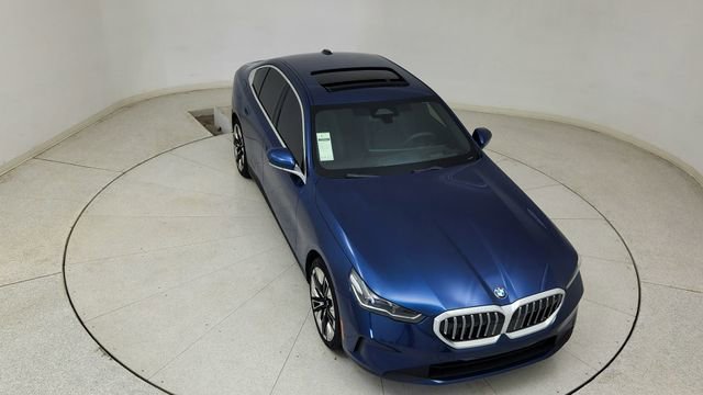 Used 2026 BMW 530i xDrive image 75