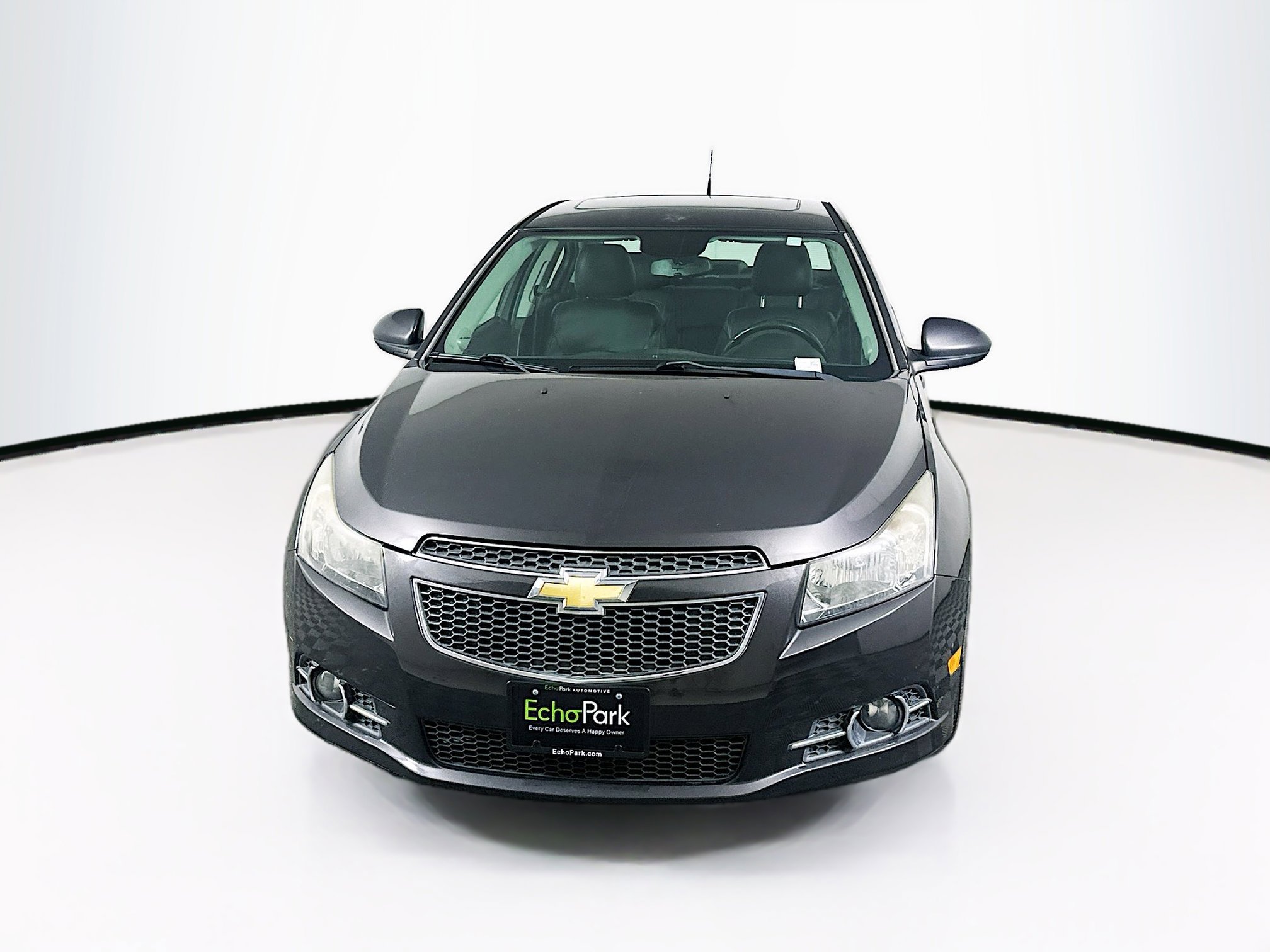 Used 2014 Chevrolet Cruze LT w/ RS Package image 2