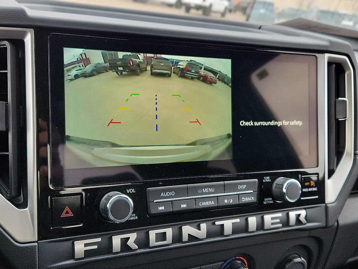 Used 2025 Nissan Frontier SV RWD image 8