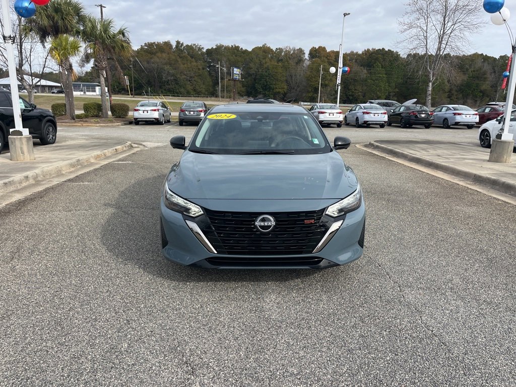 Used 2024 Nissan Sentra SR w/ SR Premium Package image 2