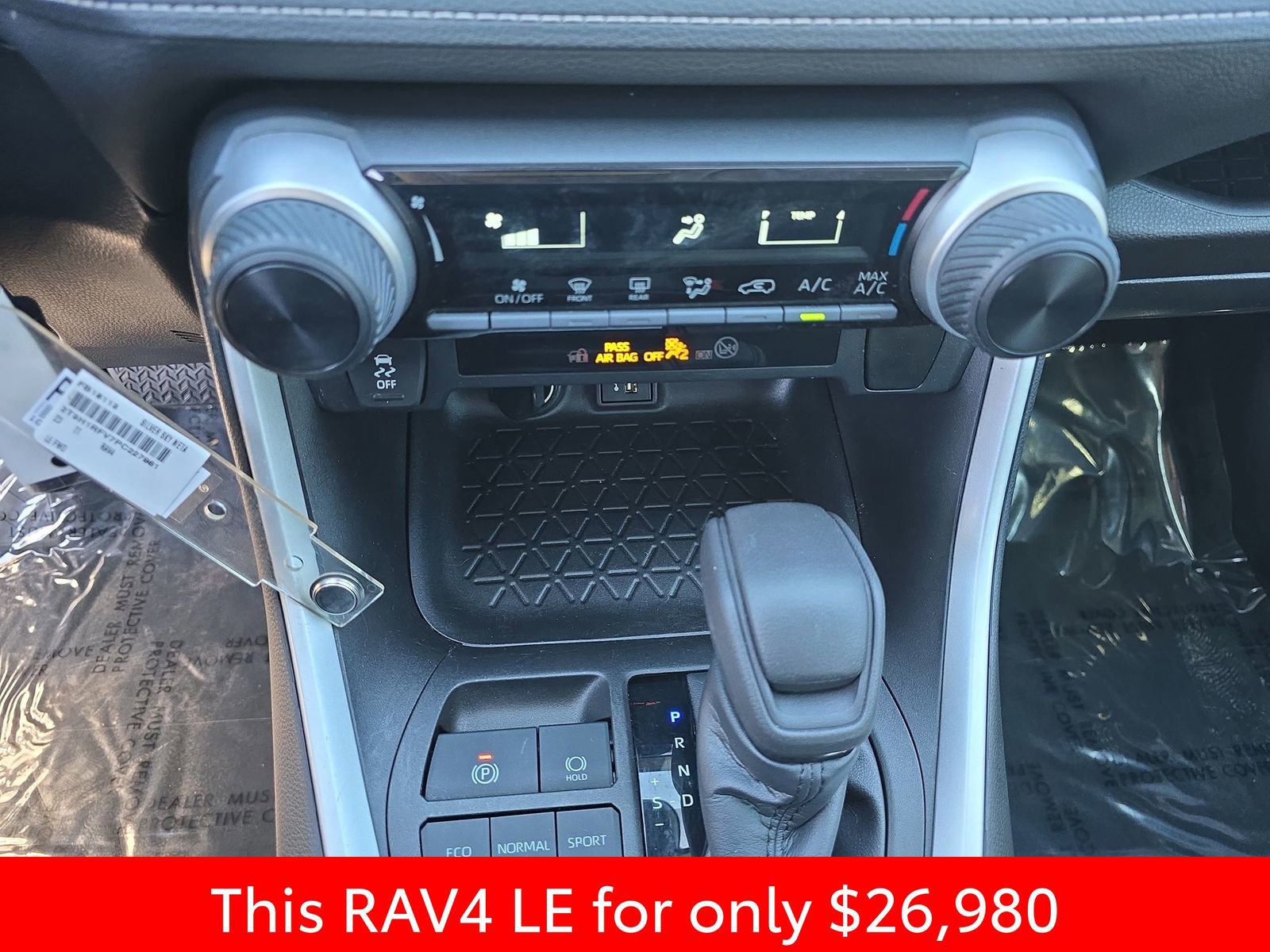 Used 2023 Toyota RAV4 LE FWD image 29