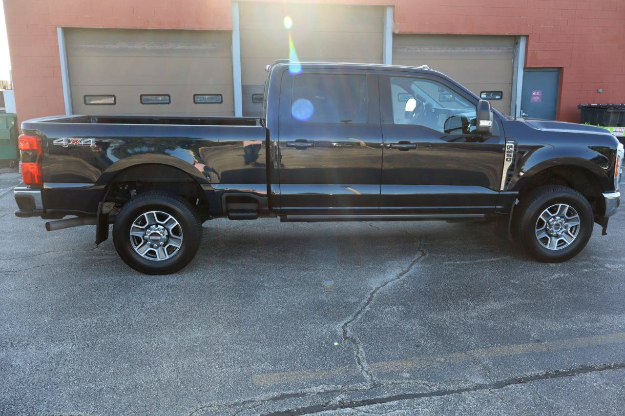 Used 2023 Ford F250 Lariat w/ Lariat Ultimate Package AWD/4WD image 9