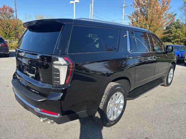 New 2026 Chevrolet Suburban Premier image 6