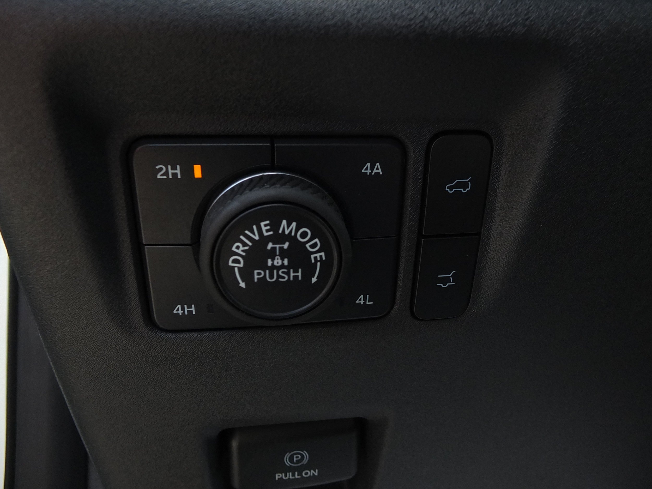 Used 2025 Ford Expedition Tremor AWD/4WD image 22